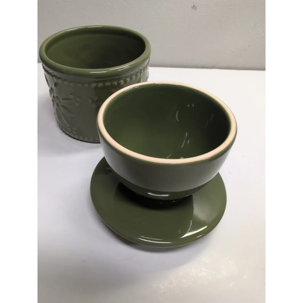 Temp-tations 16 oz Green Ceramic Butter Bell w/ Lid Floral Embossed Cylinder